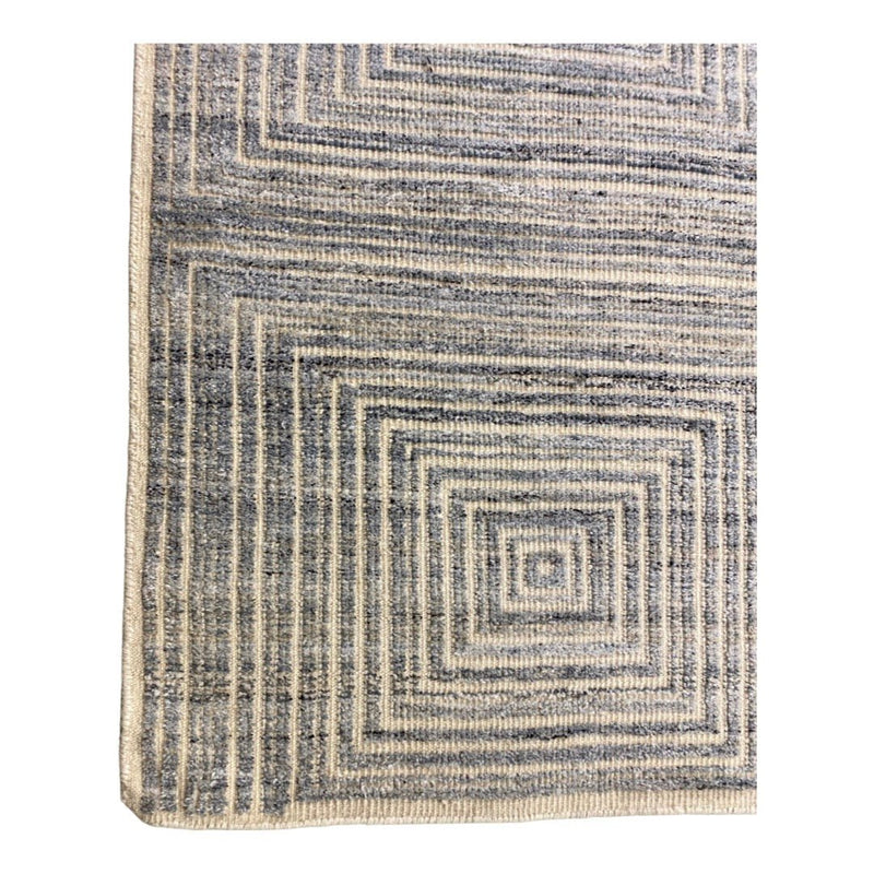 Roberto Hand-Knotted 9.3x12.6 Rug | Banana Manor Rug Company