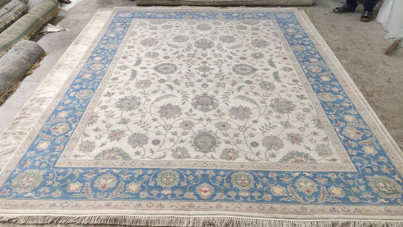 Rosetta 8x10.3 Ivory and Light Blue Oushak Rug | Banana Manor Rug Company