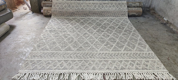 Royall Tyler Handwoven Wool Durrie Ivory Grey Geometrical 7.6x9.6 | Banana Manor Rug Company