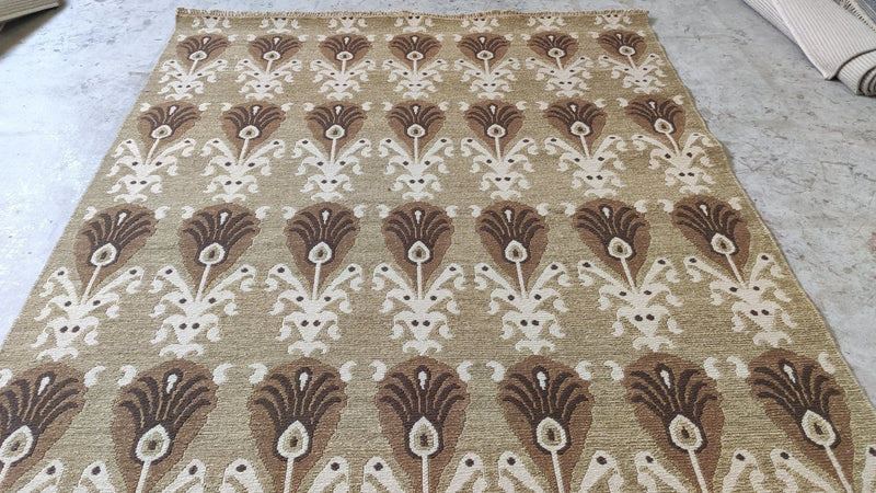 Ryan 6x9 Light Brown Hand-Knotted Soumak Ru | Banana Manor Rug Company