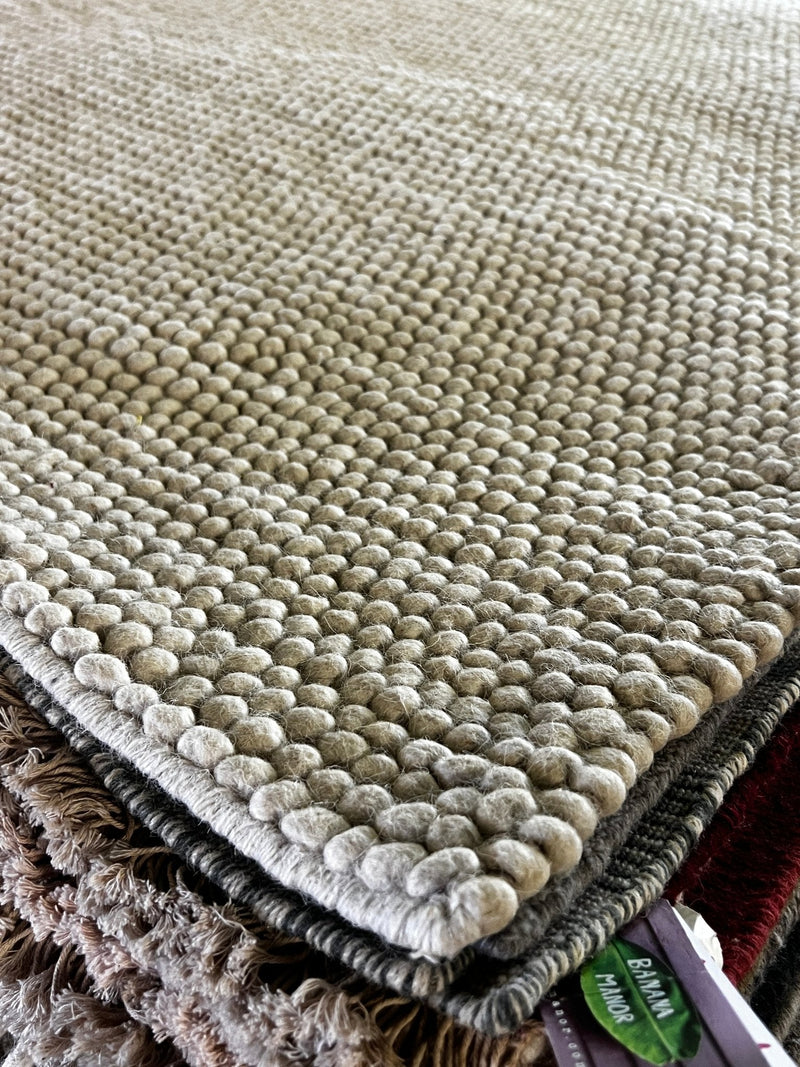 Samuel Foote Handwoven Wool Durrie Ivory Loop Ball (various sizes) | Banana Manor Rug Factory Outlet