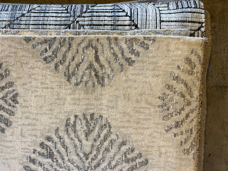Samurai Optometrist Hand-Knotted 8.9x10.3 Wool Modern Rug | Banana Manor Rug Company