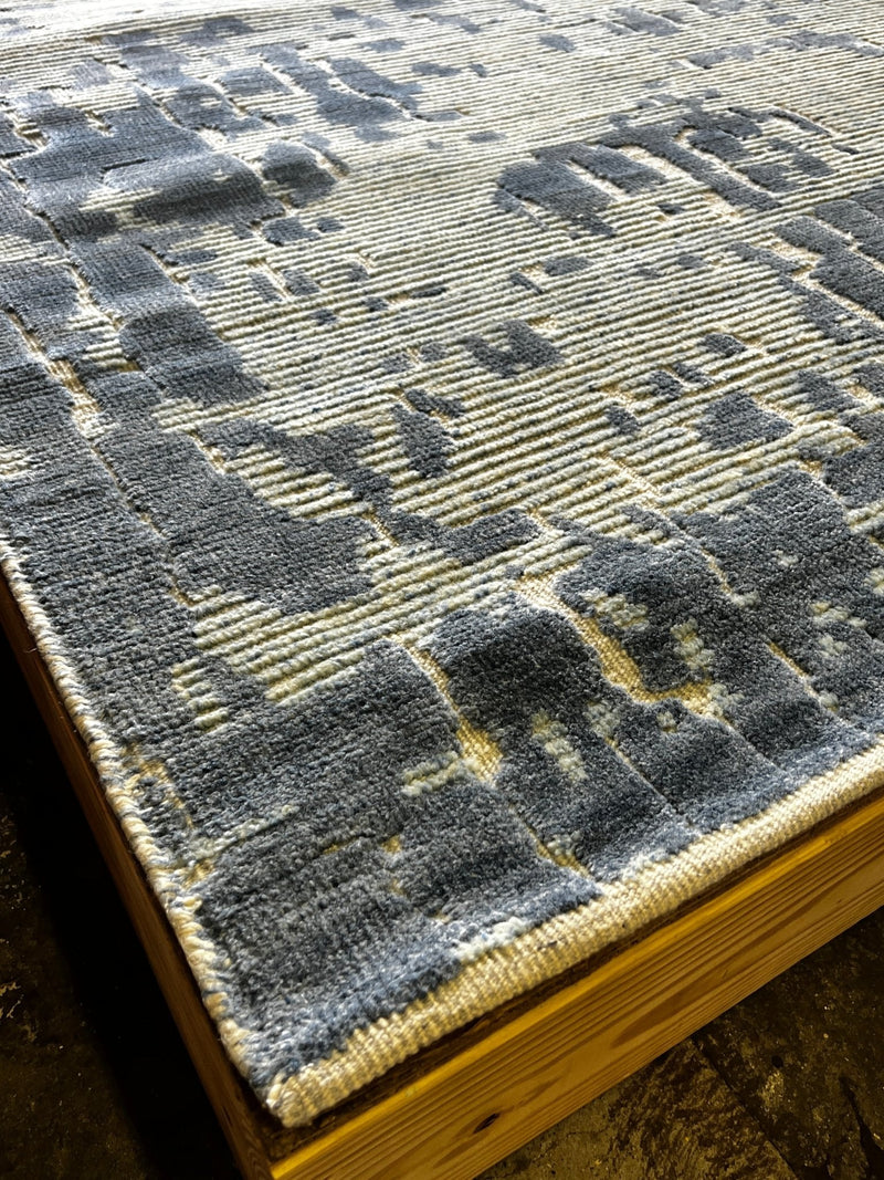 Selwyn Toogood Hand-Knotted Modern Natural and Grey High-Low 8X10 | Banana Manor Rug Company