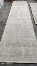 Strata 3.3x13 Handwoven Viscose Silver and White Runner | Banana Manor Rug Company