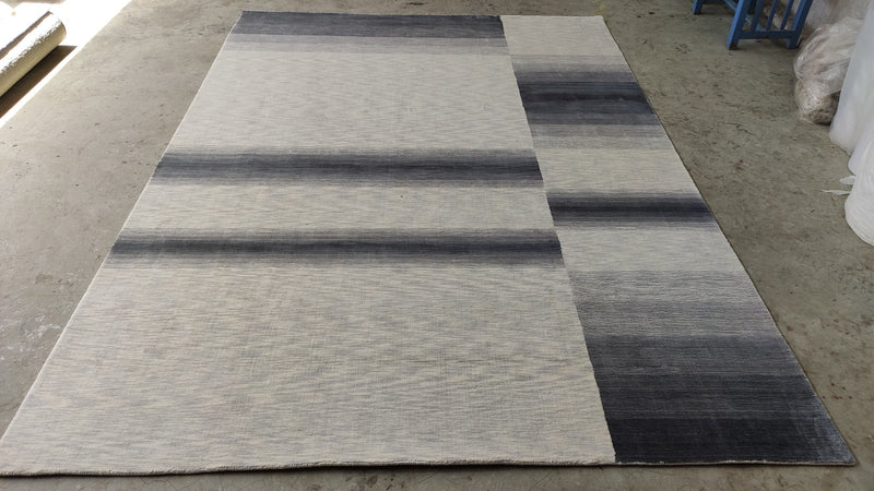 Straub 6.9x9.6 Ivory and Grey Handwoven Modern Rug | Banana Manor Rug Company