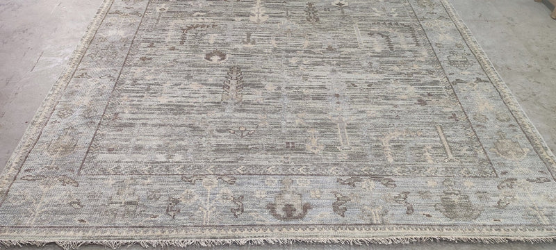 Suzanne Ascher Grey and Beige Hand-Knotted Oushak Rug 8x10 | Banana Manor Rug Company