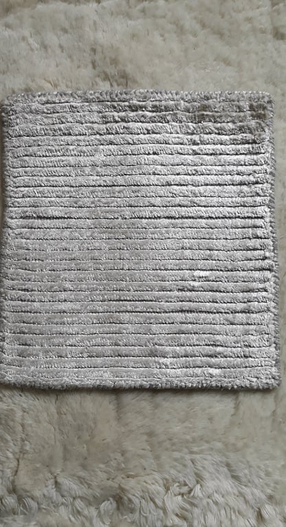 Suzy Chaffee Loom Knotted Viscose Rug With Subtle Striations | Banana Manor Rug Company