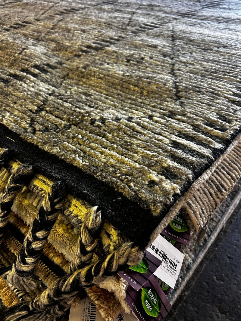 Taika Waititi 8.6X11.3 Hand-Knotted Natural and Grey Modern | Banana Manor Rug Factory Outlet