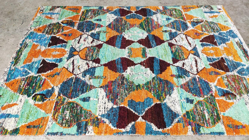 Tulip 5.6x7.9 Multi-Colored Modern Rug | Banana Manor Rug Company