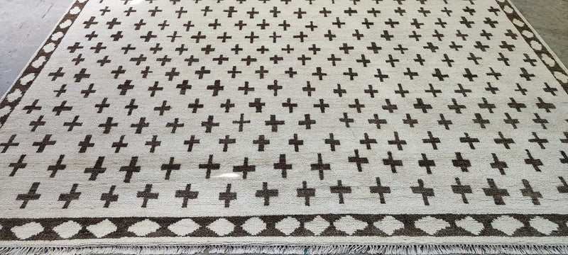 Vasiliy Stepanov Hand-Knotted Modern Rug Ivory and Brown High-Low 9.3x12 | Banana Manor Rug Company