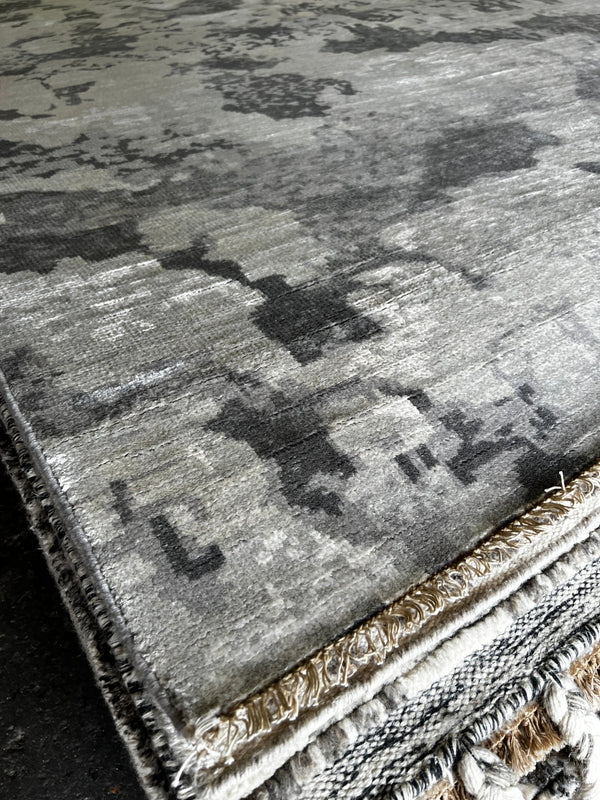 Vince Colosimo Hand-Knotted Modern Rug Grey and Silver 7.6x9.6 | Banana Manor Rug Factory Outlet