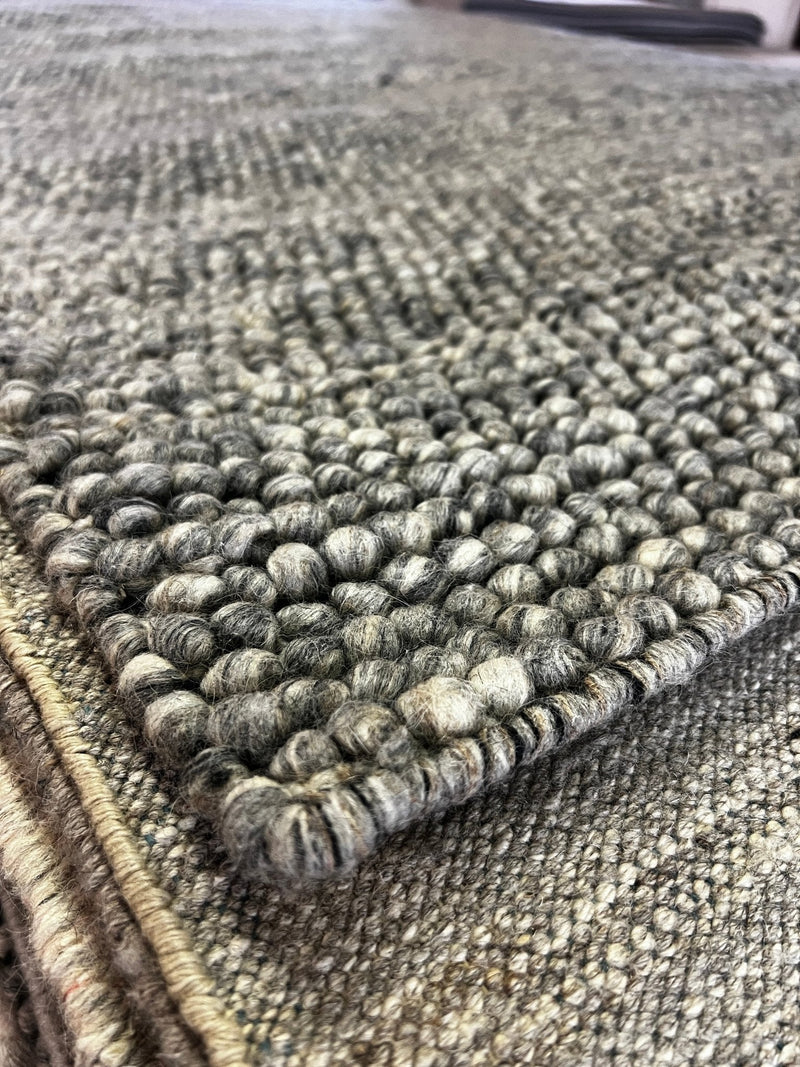 Walter Scott 6.6x9 Handwoven Wool Durrie Natural Grey Loop Ball | Banana Manor Rug Factory Outlet