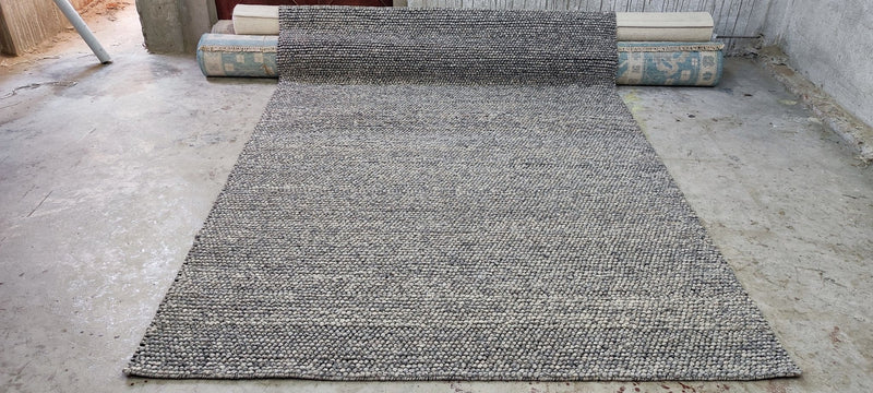 Walter Scott Handwoven Wool Durrie Natural Grey Loop Ball 6.6x9 | Banana Manor Rug Company