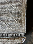 Yuriy Borisov Mana Hand-Knotted Modern Rug Ivory and Grey High Low 10x14.3 | Banana Manor Rug Company