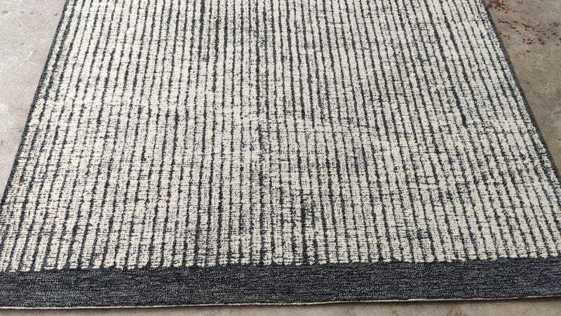 Yvette Andréyor 5x7.6 Grey and Silver Hand-Tufted Rug | Banana Manor Rug Company