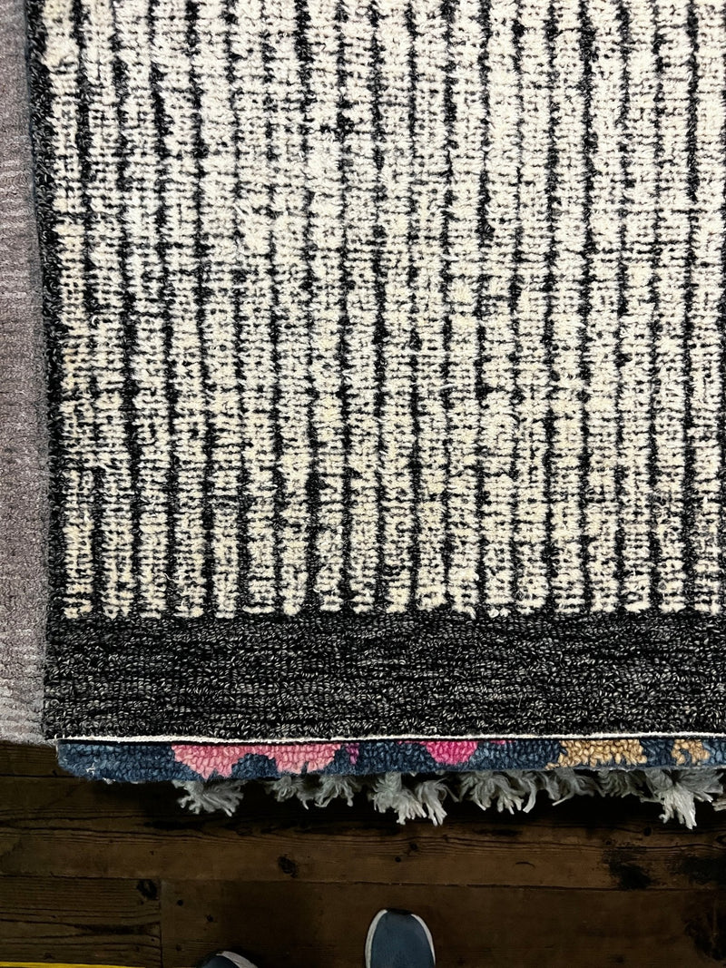 Yvette Andreyor 5x7.6 Grey and Silver Hand-Tufted Rug | Banana Manor Rug Factory Outlet