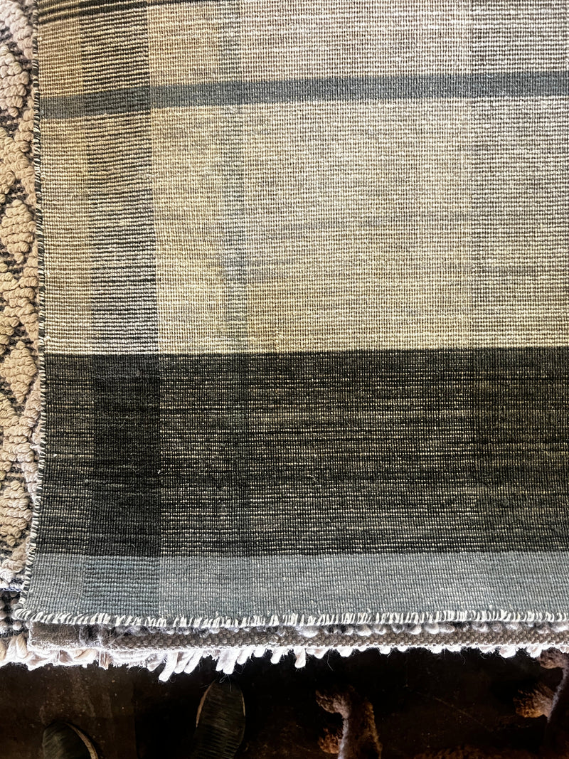 Put Your Preppie On 6.6x9.9 Handwoven Dark Grey and Ivory Durrie Rug CLEARANCE