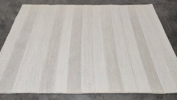 Captiva 5.3x7.6 Handwoven Modern White Durrie Rug | Banana Manor Rug Company