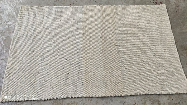 Chris Rock 3.3x4.9 Handwoven Ivory Durrie Rug | Banana Manor Rug Company