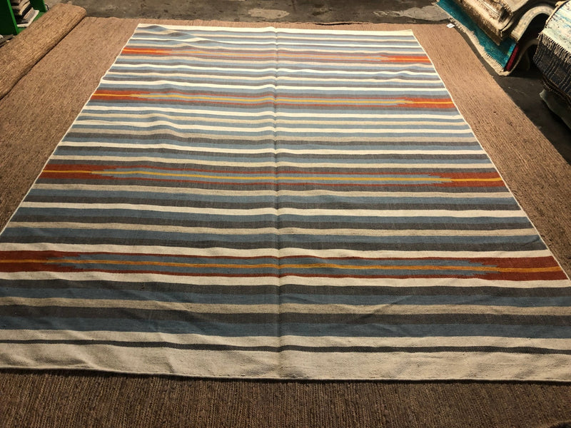 Corinne 8.6x11.9 Hand-woven Durrie Rug | Banana Manor Rug Company