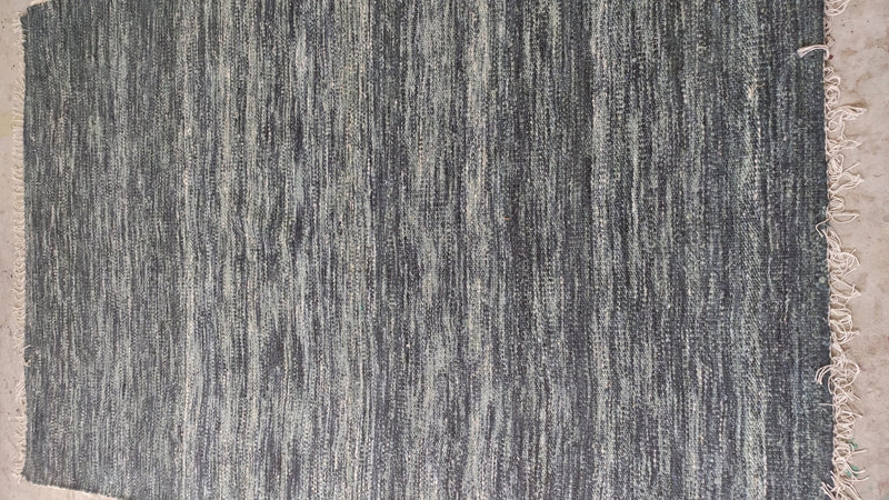 Corso 6x9 Handwoven Charcoal Sari Silk Rug | Banana Manor Rug Company