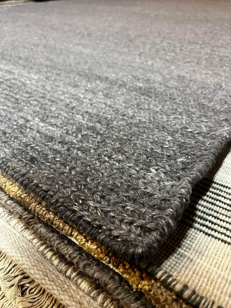 Dirty Rotten Scoundrel 6x9.3 Gray Pet Yarn Durrie Rug | Banana Manor Rug Factory Outlet