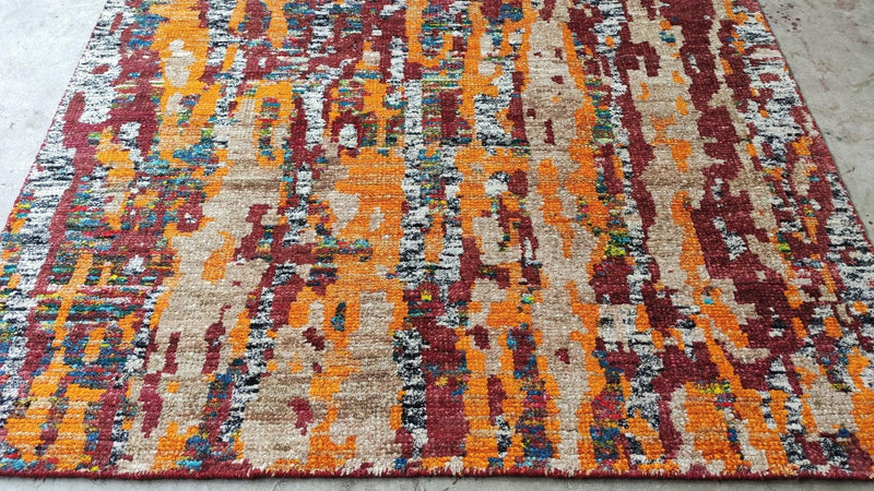 Freesia 5.6x7.9 Multi-Colored Sari-Silk Rug | Banana Manor Rug Company