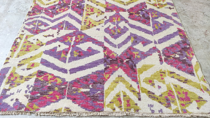 Freret 5.6x7.9 Multi-Colored Hand-Knotted Modern Rug | Banana Manor Rug Company