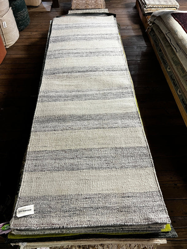 I Bumble 4 Ya 2.6x8.3 Grey and Natural Handwoven PET Yarn Runner | Banana Manor Rug Factory Outlet