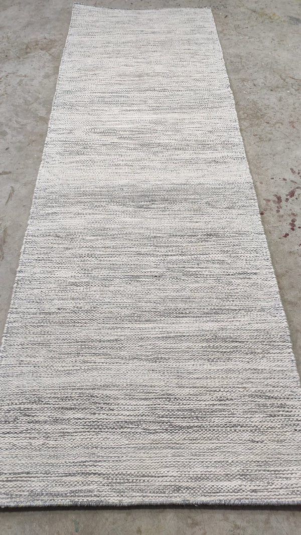 Janna 2.9x8.3 Grey and Natural Handwoven PET Yarn Runner | Banana Manor Rug Company