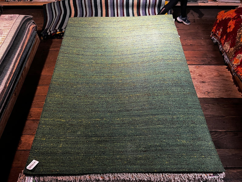 Latta 5x8 Handwoven Green Sari Silk Durrie Rug | Banana Manor Rug Company