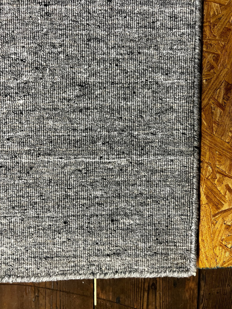 Marvelous Jackson 2.9x5 Grey Handwoven Durrie Rug | Banana Manor Rug Factory Outlet