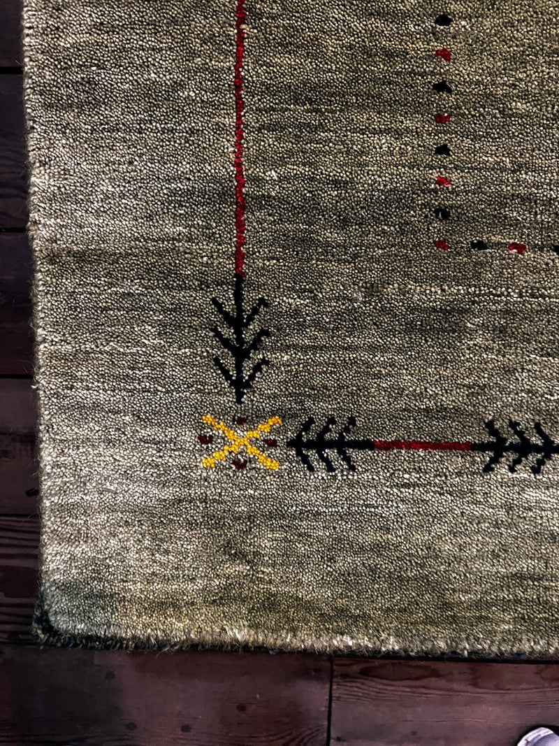 Mojo 3x4.9 Green Handwoven Gabbeh Rug | Banana Manor Rug Factory Outlet