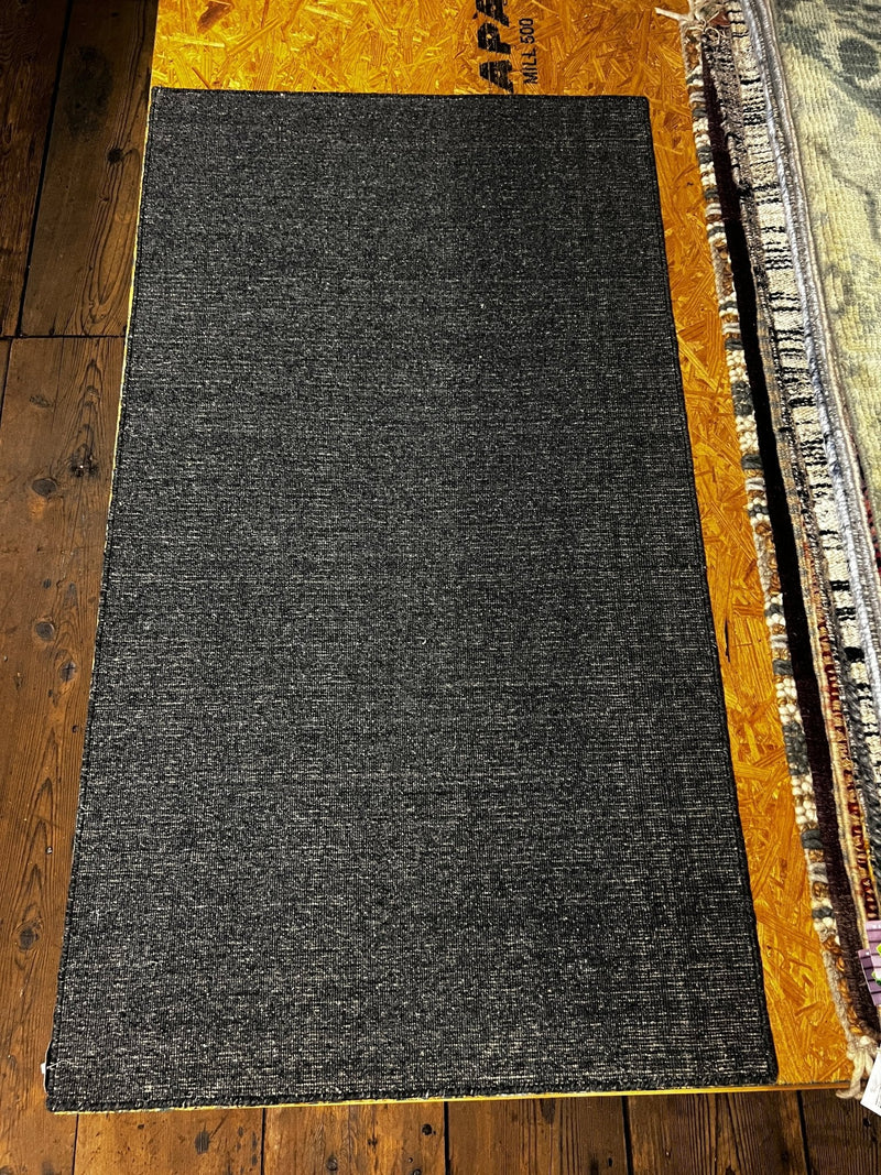 Puts the Cray in Crazy 2.9x5 Dark Grey Handwoven Durrie Rug | Banana Manor Rug Factory Outlet