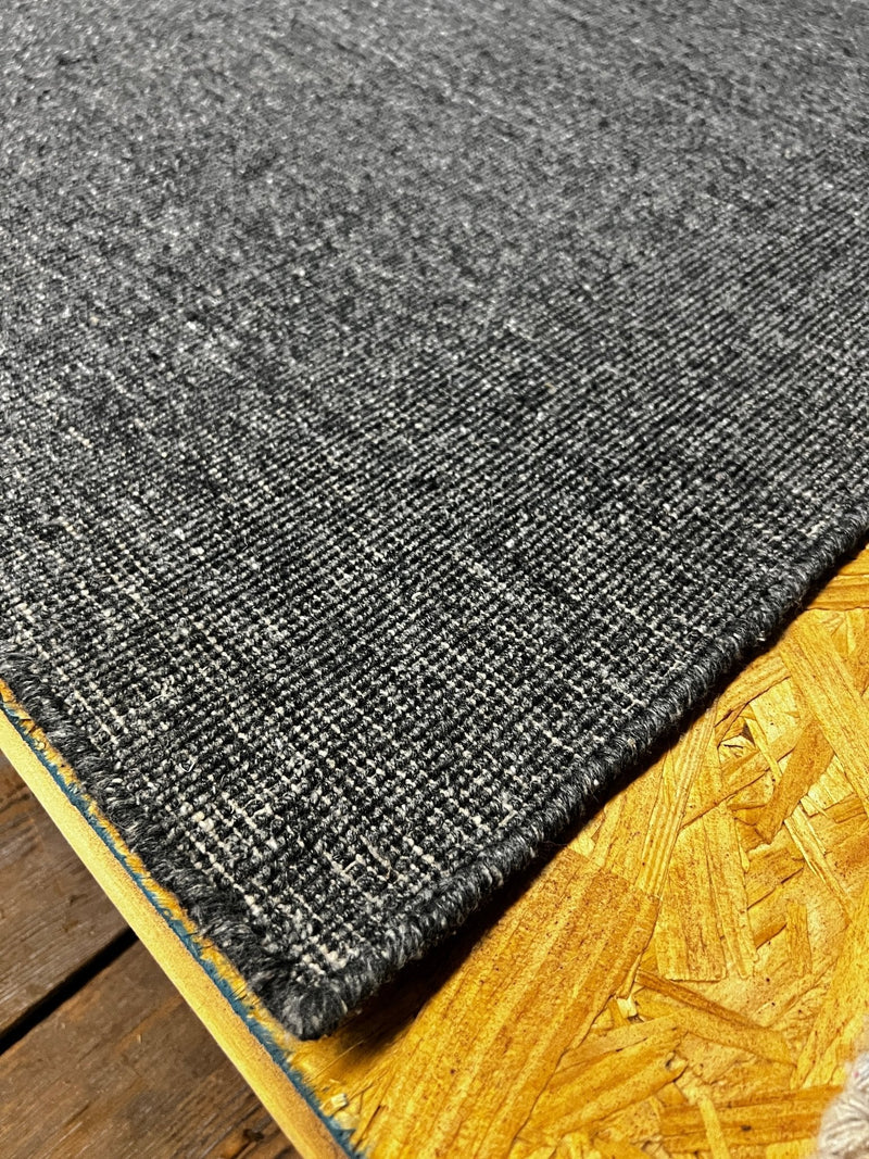 Puts the Cray in Crazy 2.9x5 Dark Grey Handwoven Durrie Rug | Banana Manor Rug Factory Outlet