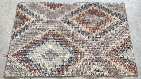 Rae 3x4.6 Hand-Knotted Brown Kilim Rug