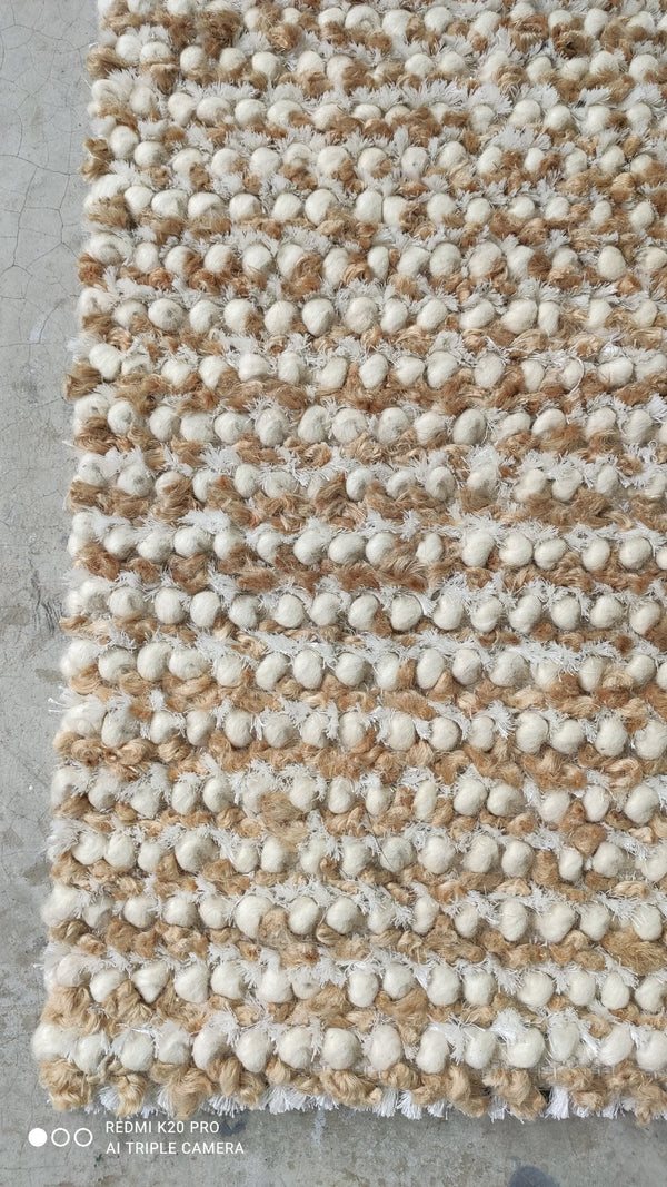 Sherlanda Bradley 2.3x4/2.6x8.3/3x4.9/3x5 Handwoven Ivory and Natural Jute Shaggy Rug | Banana Manor Rug Company