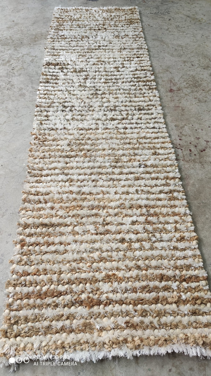 Sherlanda Bradley 2.3x4/2.6x8.3/3x4.9/3x5 Handwoven Ivory and Natural Jute Shaggy Rug | Banana Manor Rug Company