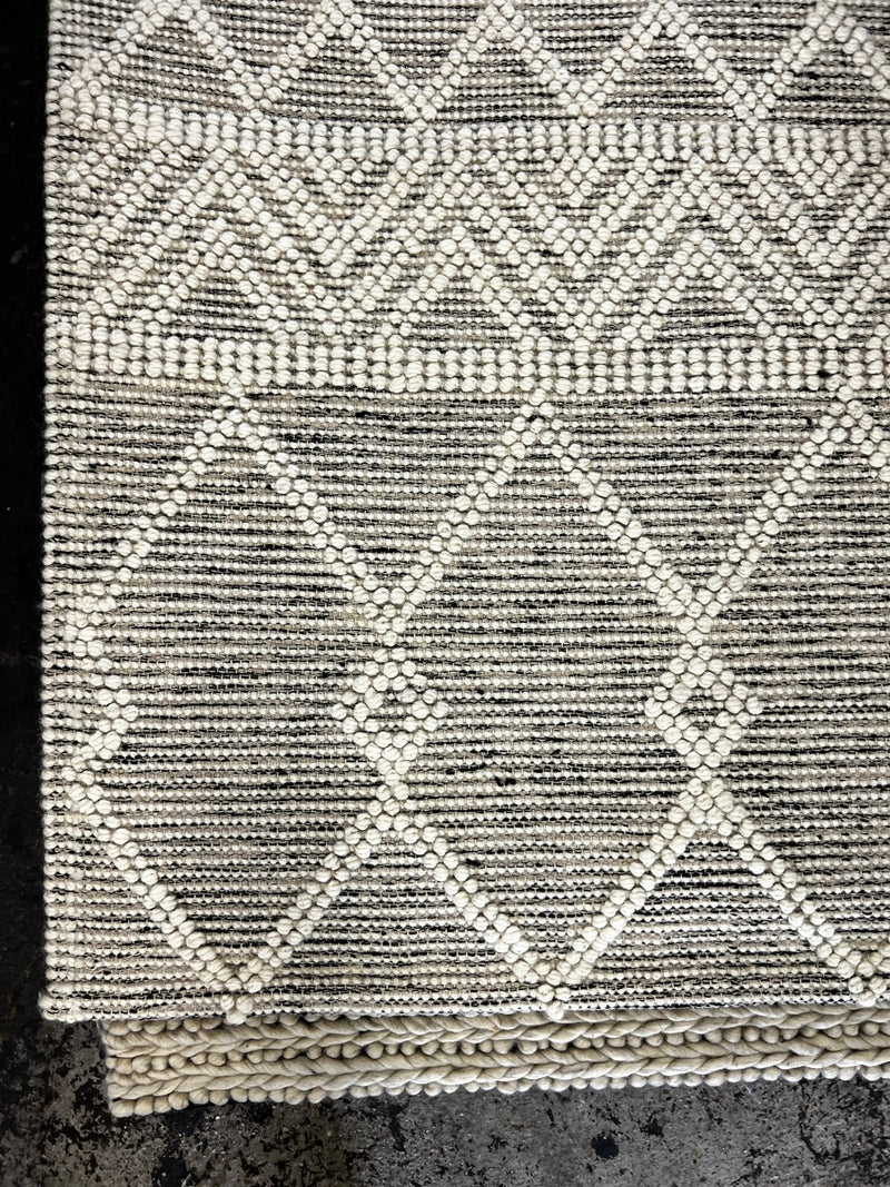 The Sweeney Sisters White Handwoven Rug (Mutiple Sizes) | Banana Manor Rug Company